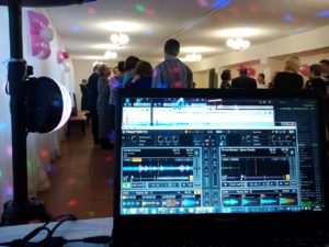 Dj miniteca económica